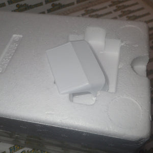 ACME A1805014 - 1/18 Scale 1932 Ford Roadster in Washington Blue Diecast Scale Model Replica