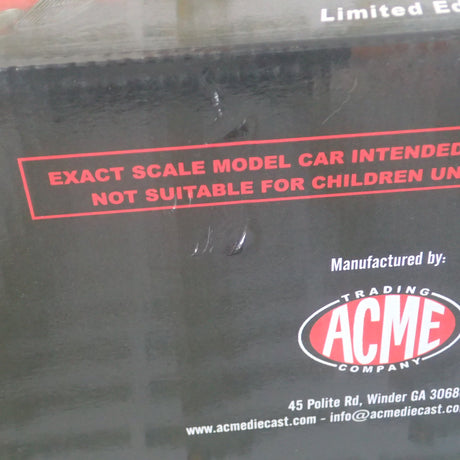 ACME A1805016 - 1/18 Scale 1932 Ford 3 Window Flamethrower Diecast Scale Model Replica