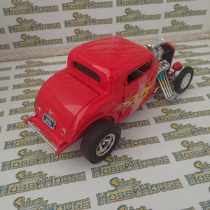 ACME A1805016 - 1/18 Scale 1932 Ford 3 Window Flamethrower Diecast Scale Model Replica