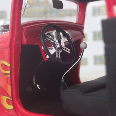 ACME A1805016 - 1/18 Scale 1932 Ford 3 Window Flamethrower Diecast Scale Model Replica