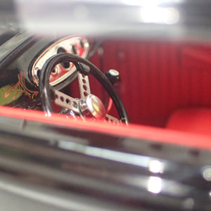 ACME A1805022 - 1/18 Scale 1932 Ford Blown 5 Window w/ Rat Fink figure Diecast Scale Model Replica