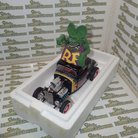 ACME A1805022 - 1/18 Scale 1932 Ford Blown 5 Window w/ Rat Fink figure Diecast Scale Model Replica