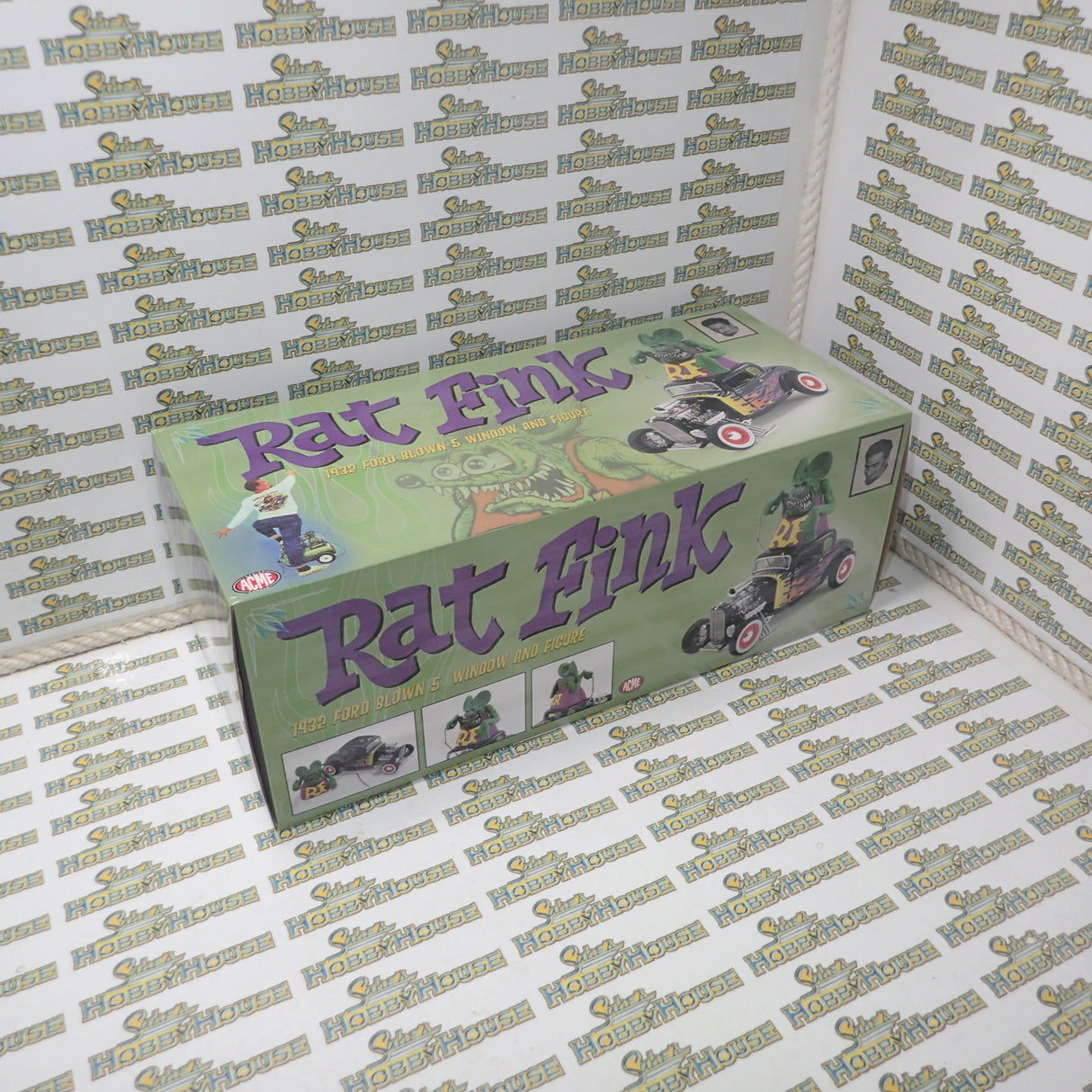 ACME A1805022 - 1/18 Scale 1932 Ford Blown 5 Window w/ Rat Fink figure Diecast Scale Model Replica