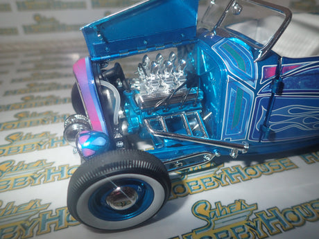 ACME A1805024 - 1/18 Scale 1932 FORD HOT ROD ROADSTER BLUE FLAME Diecast Scale Model Replica