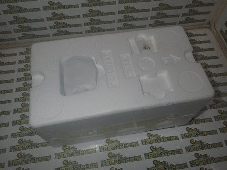 ACME A1805024 - 1/18 Scale 1932 FORD HOT ROD ROADSTER BLUE FLAME Diecast Scale Model Replica