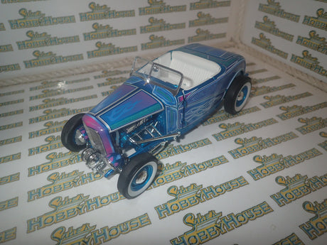 ACME A1805024 - 1/18 Scale 1932 FORD HOT ROD ROADSTER BLUE FLAME Diecast Scale Model Replica