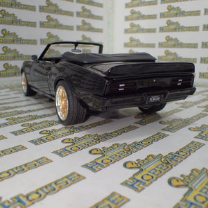 Acme - 1/18 Scale - A1805215 1968 PONTIAC FIREBIRD CONVERTIBLE RESTOMOD Diecast Scale Model Replica
