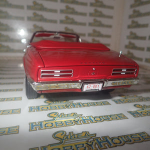Acme A1805218 - 1/18 Scale 1967 PONTIAC FIREBIRD CONVERTIBLE SERIAL #001 Diecast Scale Model Replica