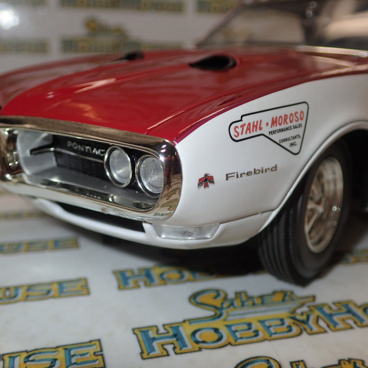 ACME A1805221 - 1/18 Scale 1968 Pontiac Firebird First Ram Air II - Weidner Pontiac Drag Die-Cast Model Replica