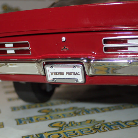 ACME A1805221 - 1/18 Scale 1968 Pontiac Firebird First Ram Air II - Weidner Pontiac Drag Die-Cast Model Replica
