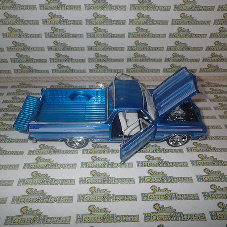 ACME A1805414 - 1/18 Scale 1965 CHEVROLET EL CAMINO SOUTHERN KINGS CUSTOMS Diecast Scale Model Replica
