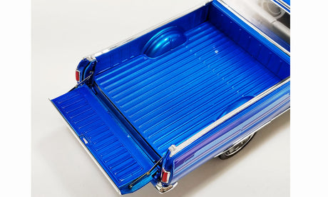 ACME A1805414 - 1/18 Scale 1965 CHEVROLET EL CAMINO SOUTHERN KINGS CUSTOMS Diecast Scale Model Replica