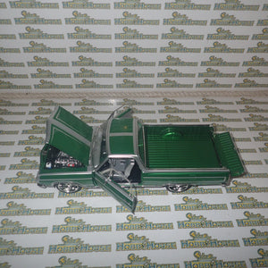 ACME A1805415 - 1/18 Scale 1965 CHEVROLET EL CAMINO SOUTHERN KINGS CUSTOMS Diecast Scale Model Replica