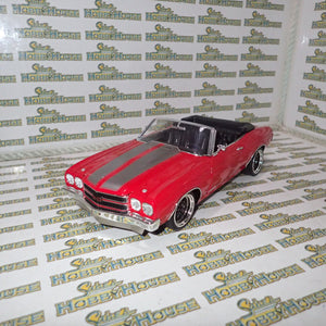 ACME A1805518 - 1/18 Scale 1970 CHEVROLET CHEVELLE SS CONVERTIBLE RESTOMOD Diecast Scale Model Replica