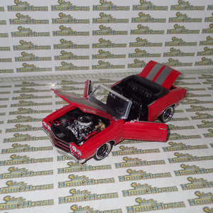 ACME A1805518 - 1/18 Scale 1970 CHEVROLET CHEVELLE SS CONVERTIBLE RESTOMOD Diecast Scale Model Replica