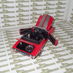 ACME A1805518 - 1/18 Scale 1970 CHEVROLET CHEVELLE SS CONVERTIBLE RESTOMOD Diecast Scale Model Replica
