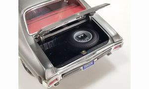 ACME A1805523 - 1/18 Scale 1970 Chevelle 454 LS6 Diecast Model