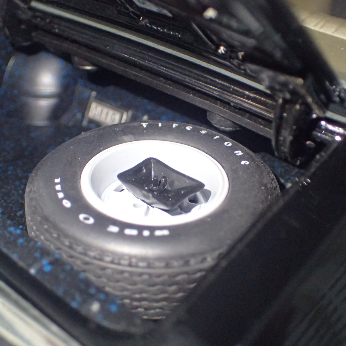 ACME A1804107 - 1/18 Scale 1932 Ford Truck - So-Cal Speed Shop Die-cast Model Replica