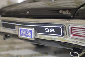 ACME A1804107 - 1/18 Scale 1932 Ford Truck - So-Cal Speed Shop Die-cast Model Replica