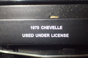 ACME A1805527 - 1/18 Scale 1970 Chevrolet Chevelle SS 454 Die-cast Model