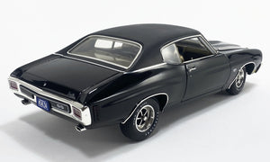 ACME A1805527 - 1/18 Scale 1970 Chevrolet Chevelle SS 454 Die-cast Model