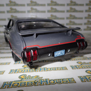 ACME A1805617 - 1/18 Scale - 1970 OLDSMOBILE 442 STREET FIGHTER Diecast Scale Model Replica