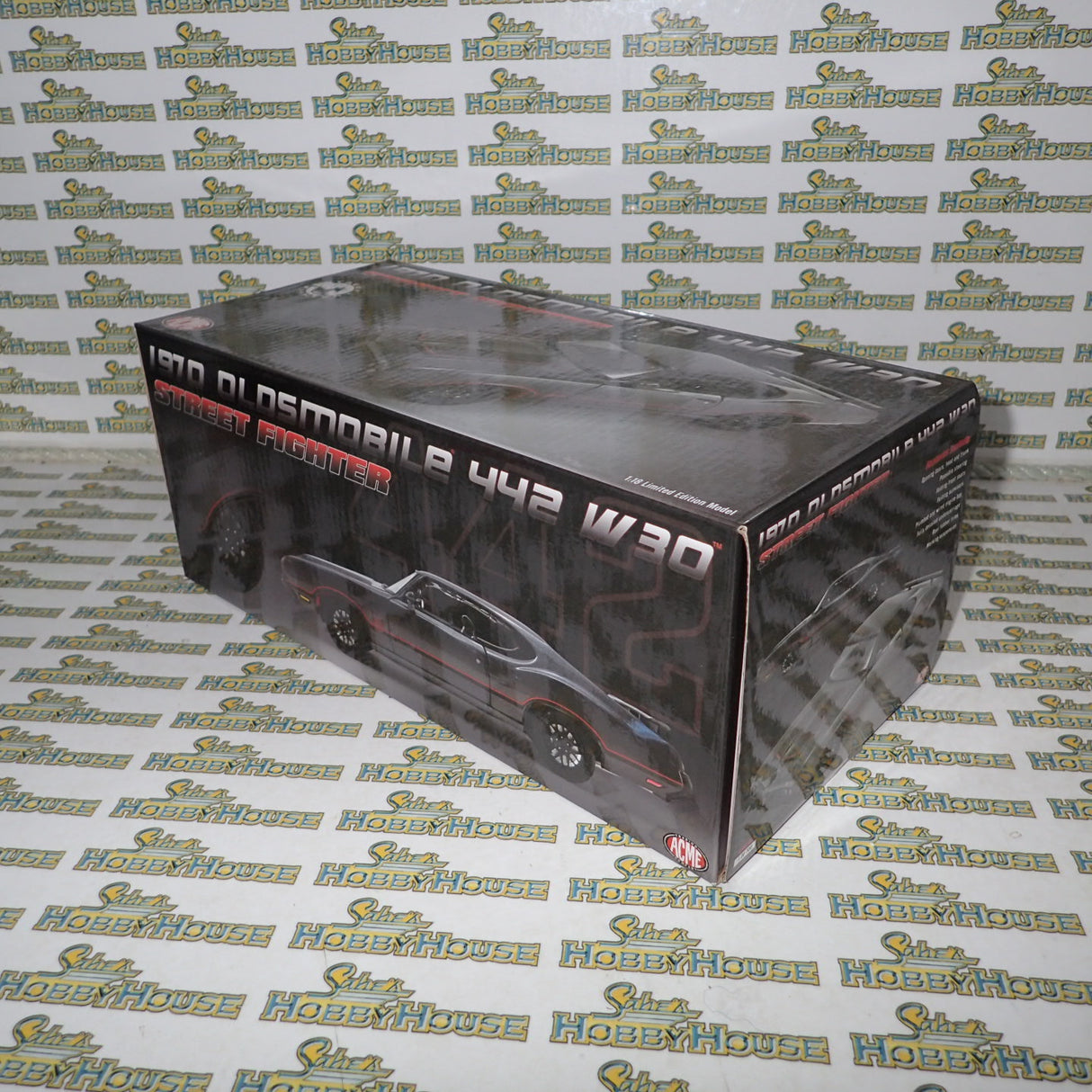 ACME A1805617 - 1/18 Scale - 1970 OLDSMOBILE 442 STREET FIGHTER Diecast Scale Model Replica