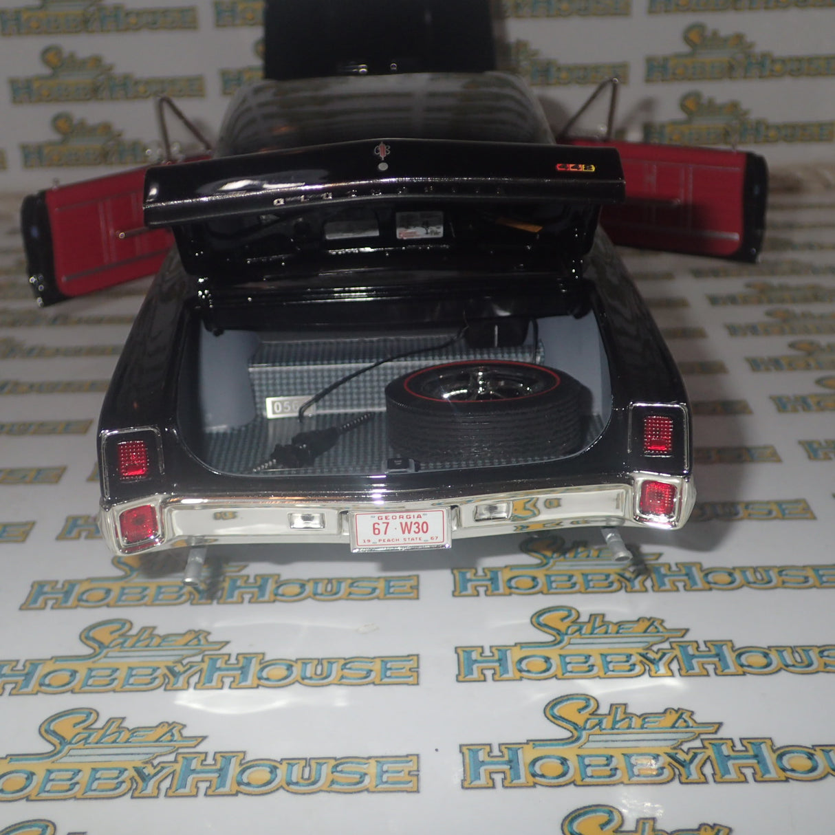 ACME A1805622 - 1/18 Scale 1967 OLDSMOBILE 442 Diecast Scale Model Replica