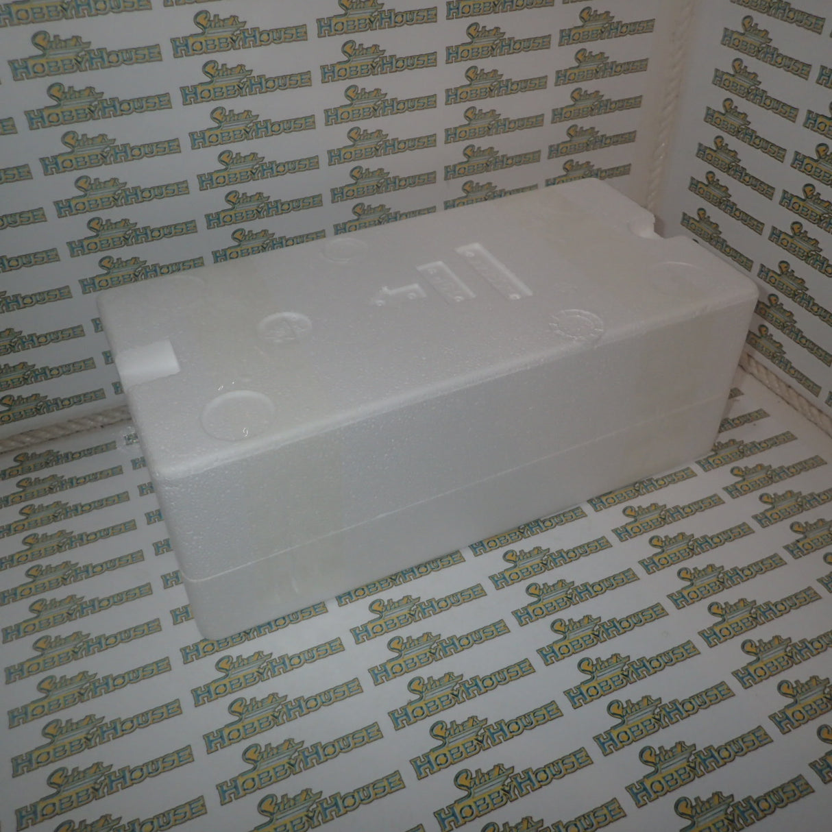 ACME A1805622 - 1/18 Scale 1967 OLDSMOBILE 442 Diecast Scale Model Replica