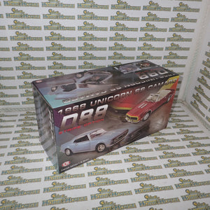 ACME A1805718 - 1/18 Scale - 1968 CHEVROLET CAMARO CONVERTIBLE - UNICORN Diecast Scale Model Replica (Copy)