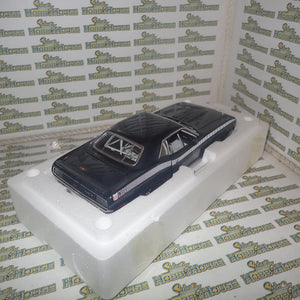 ACME A1806101B - 1/18 Scale Dan Gurney 1970 Trans Am Barracuda Street Version Diecast Model Replica