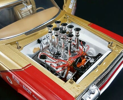 ACME A1806502E - 1/18 Scale 426 Injected Hemi Engine with Transmission