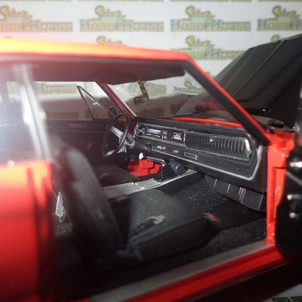 ACME A1806604 - 1/18 Scale - 1967 DODGE CORONET R/T RESTOMOD