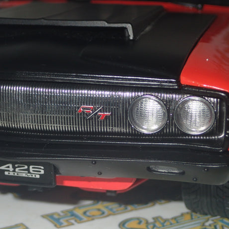 ACME A1806604 - 1/18 Scale - 1967 DODGE CORONET R/T RESTOMOD