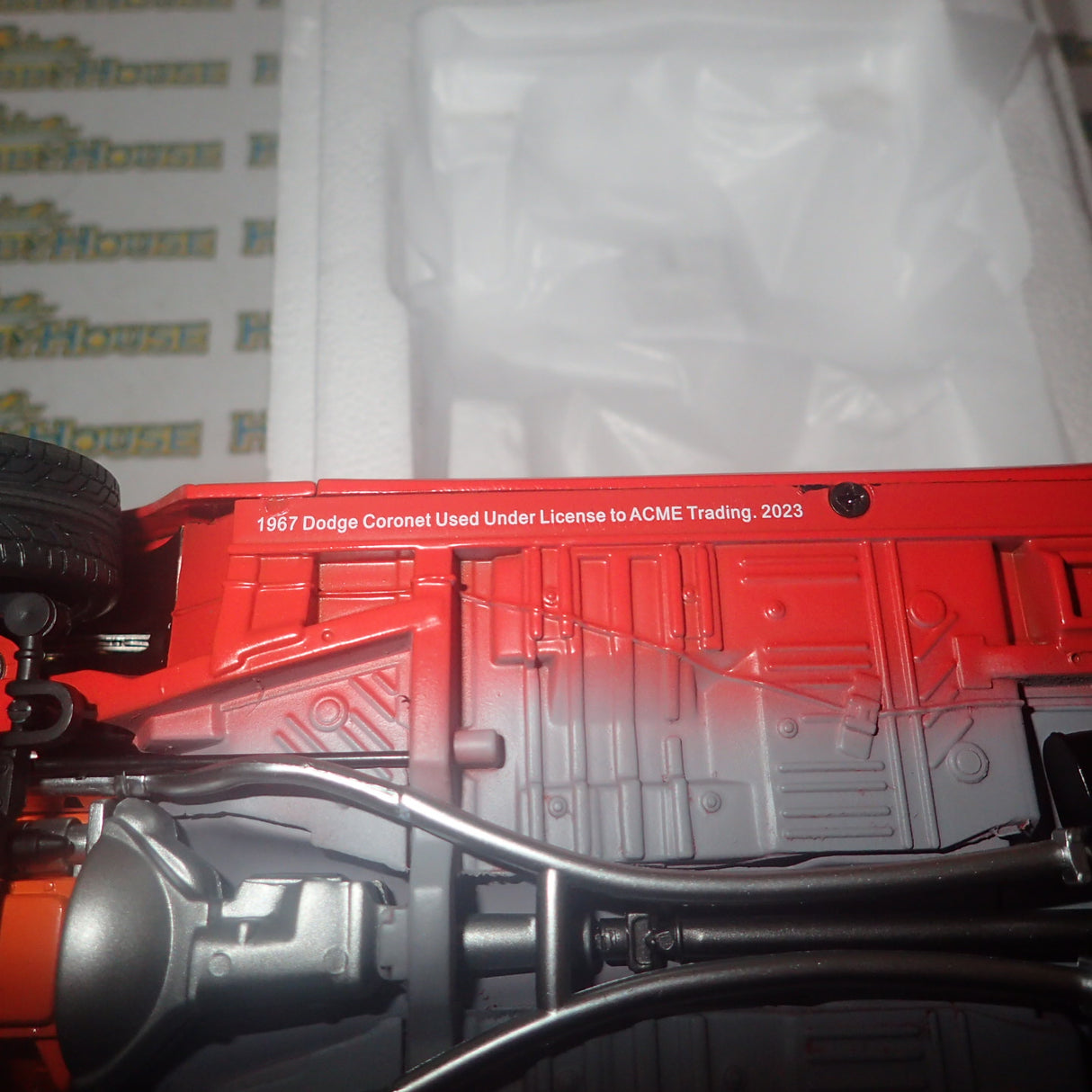 ACME A1806604 - 1/18 Scale - 1967 DODGE CORONET R/T RESTOMOD