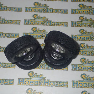 ACME A1807215W - 1/18 Scale Off Road Wheel & Tire Set - Polished Aluminum