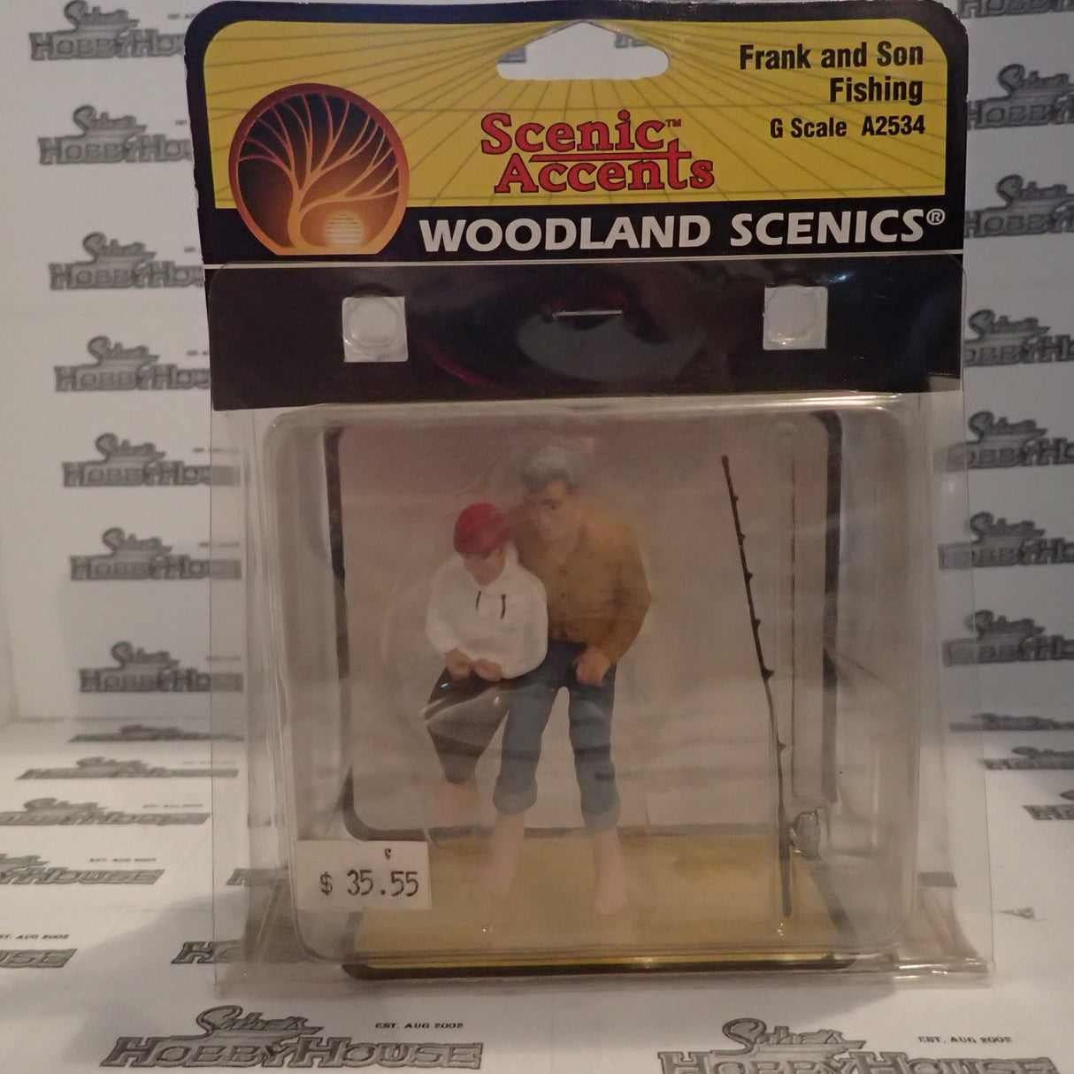 Woodland Scenics - Scenic Accents A2534 - G Scale - Frank and Son Fishing Plastic Figures