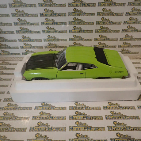 Biante AutoArt A72727 - 1/18 Scale Ford XA Falcon Coupe Superbird in Lime Glaze/Jewel Green Diecast Scale Model Replica