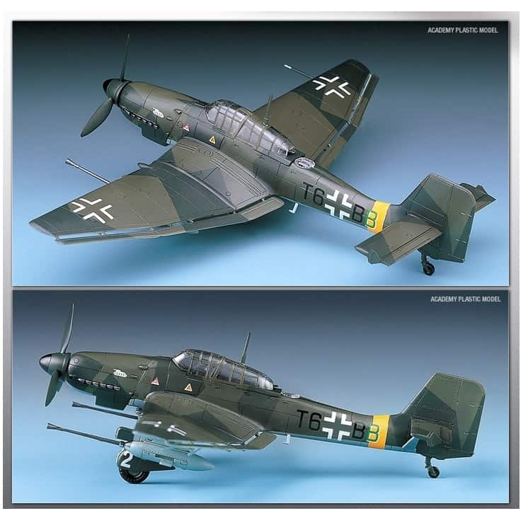 Academy - 1/72 Scale - #12450 JU87G-1 STUKA "TANK BUSTER" Plastic Model Kit