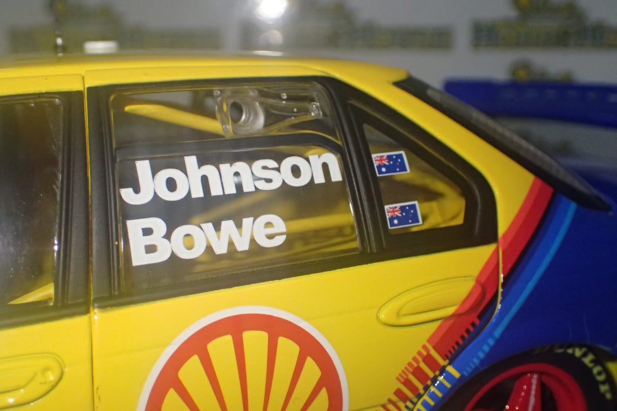 APEX AD81001 -1 - Diecast 1/18 Scale Ford EB Falcon 1993 Tooheys 1000 Johnson/Bowe #17
