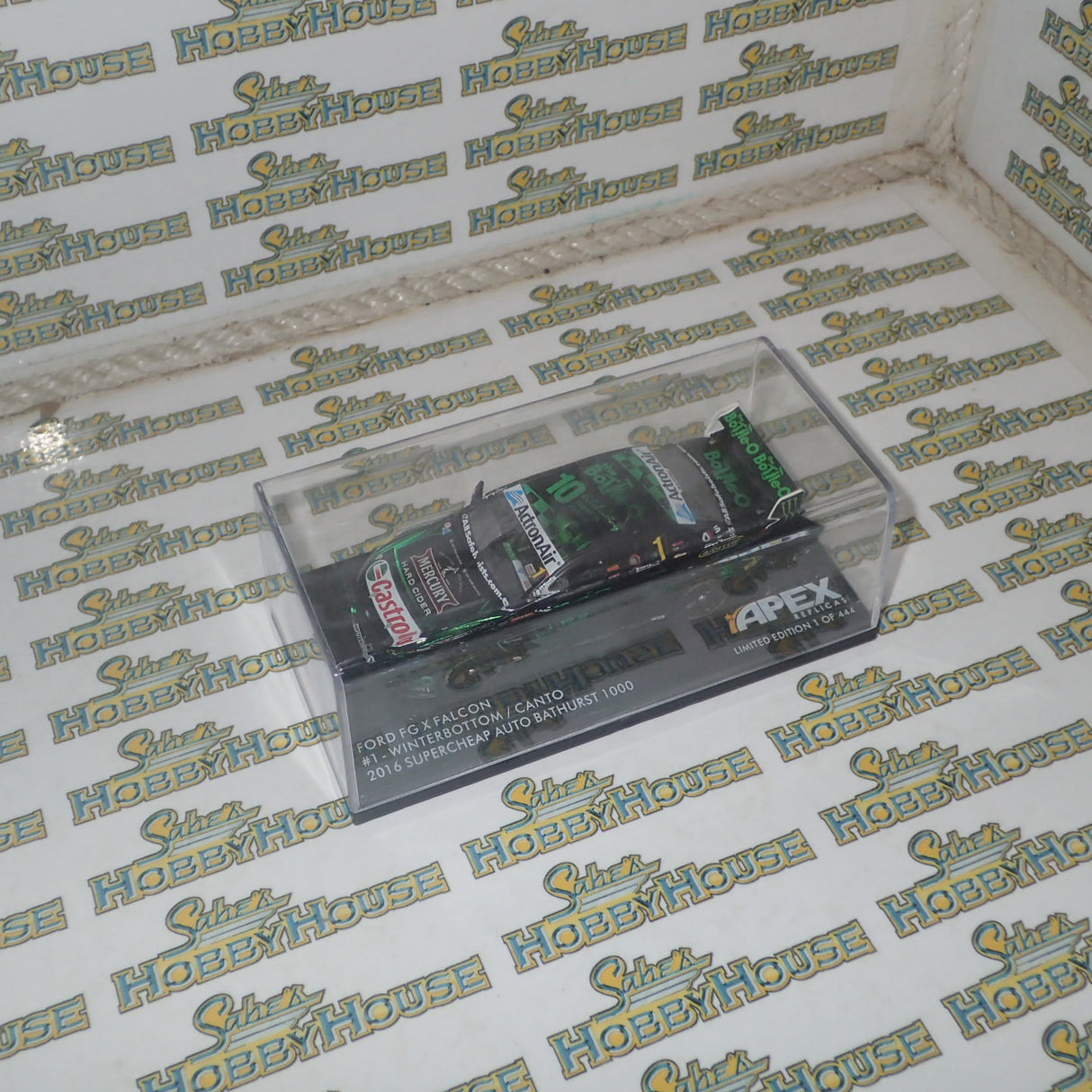 APEX Replicas AR41420 - 1/43 Scale - The Bottle-O Racing Team #1 Canto/Winterbottom 2016 Supercheap Auto Bathurst 1000 Ford FG-X Falcon Scale Model Replica