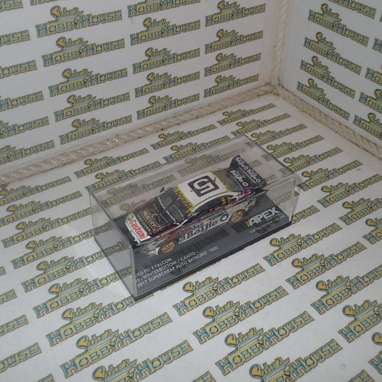 APEX Replicas AR41426 - 1/43 Scale - Ford FG-X Falcon The Bottle-O Racing Team #5 Winterbottom/Canto 2017 Bathurst 1000 Scale Model Replica