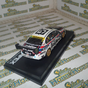 APEX Replicas AR41426 - 1/43 Scale - Ford FG-X Falcon The Bottle-O Racing Team #5 Winterbottom/Canto 2017 Bathurst 1000 Scale Model Replica