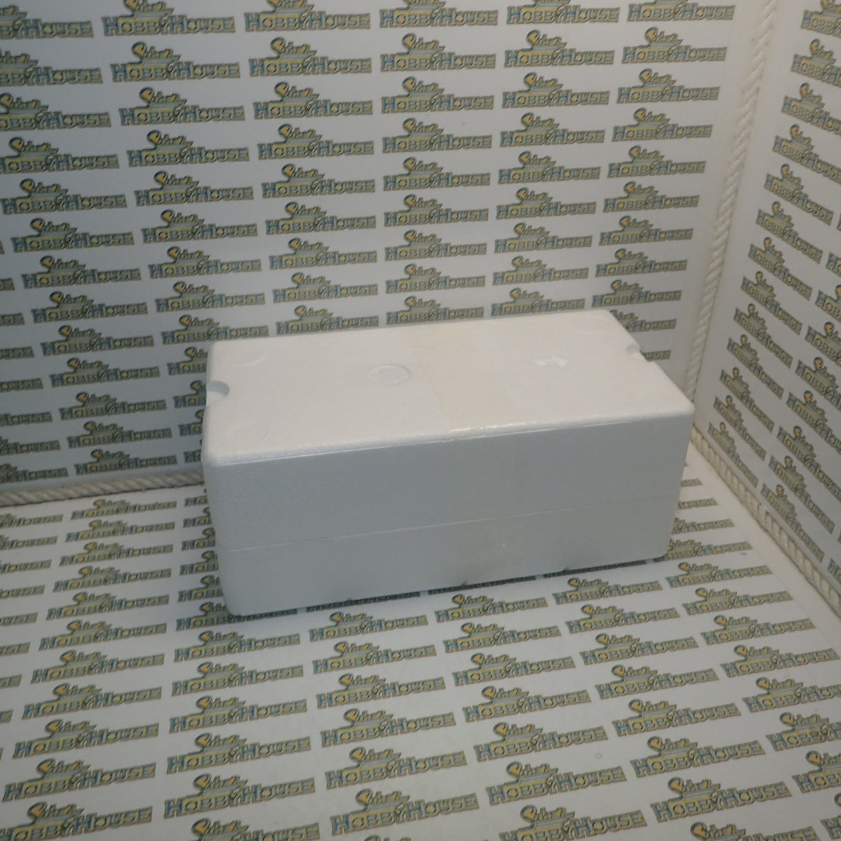 APEX Replicas AR80311 - 1/18 Scale Ford FG Falcon #17 Bathurst 2012 Moffat/Davidson Tru-Blue Livery Die-Cast Replica