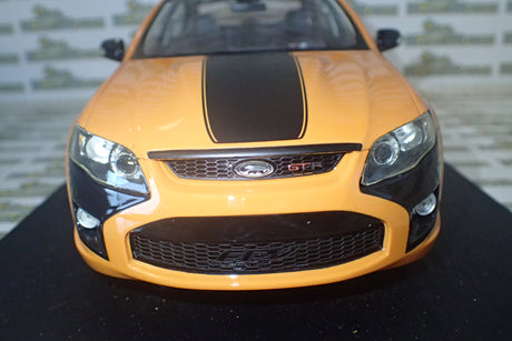 Apex Replicas AR80604 - 1/18 Scale FPV GT-F Octane with Black Stripes Model Replica