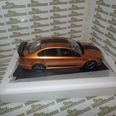 Apex Replicas AR80607 - 1/18 Scale FPV GT-F 2014 in Victory Gold with Black Stripes Scale Model Replica