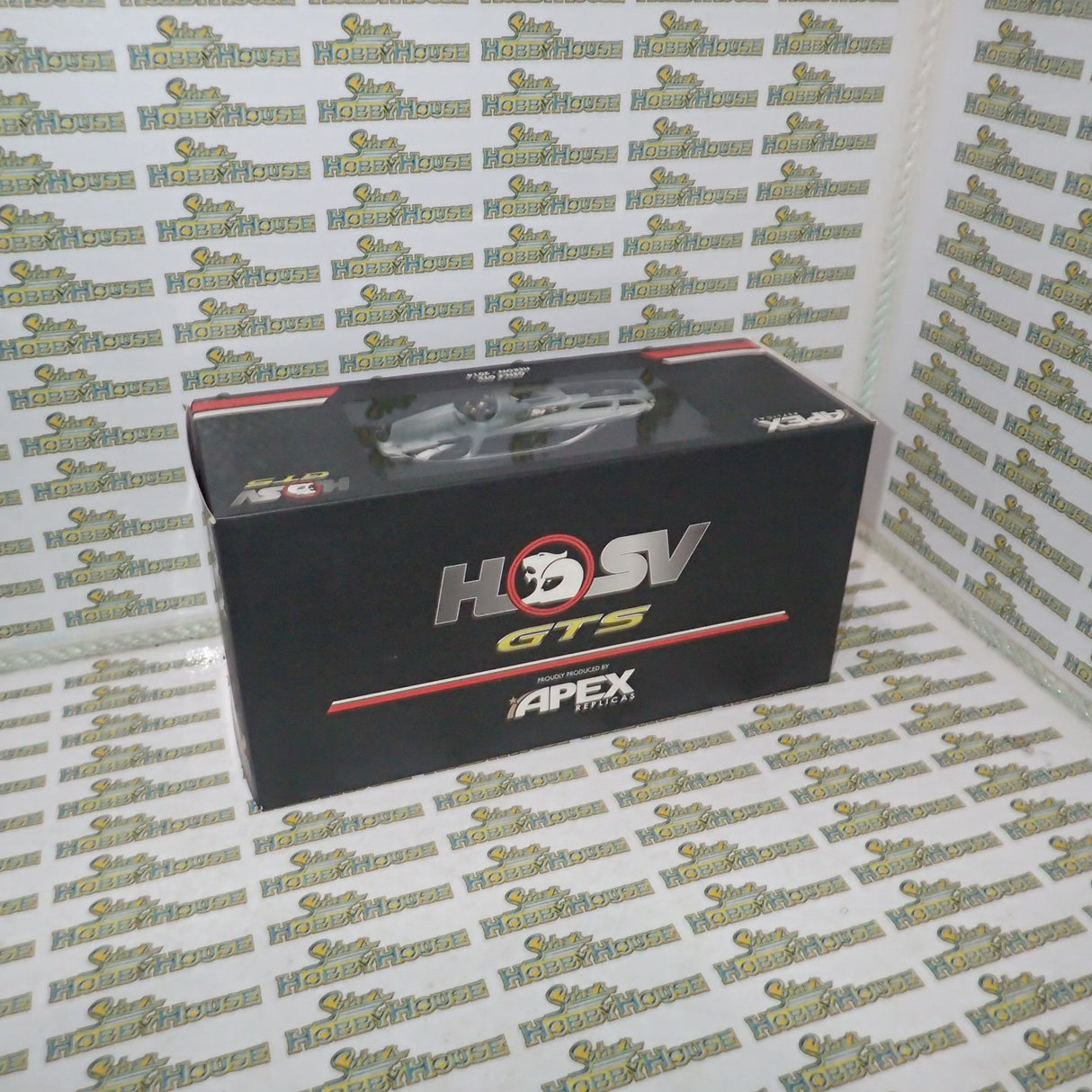 Apex Replicas - 1/18 Scale - #AR81501 Gen-F GTS 2014 in Heron White Scale Model Replica
