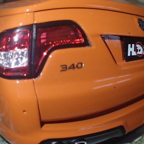 Apex Replicas AR81802 - 1/18 Scale Gen-F Maloo R8 2014 in Fantale Orange Scale Model Replica