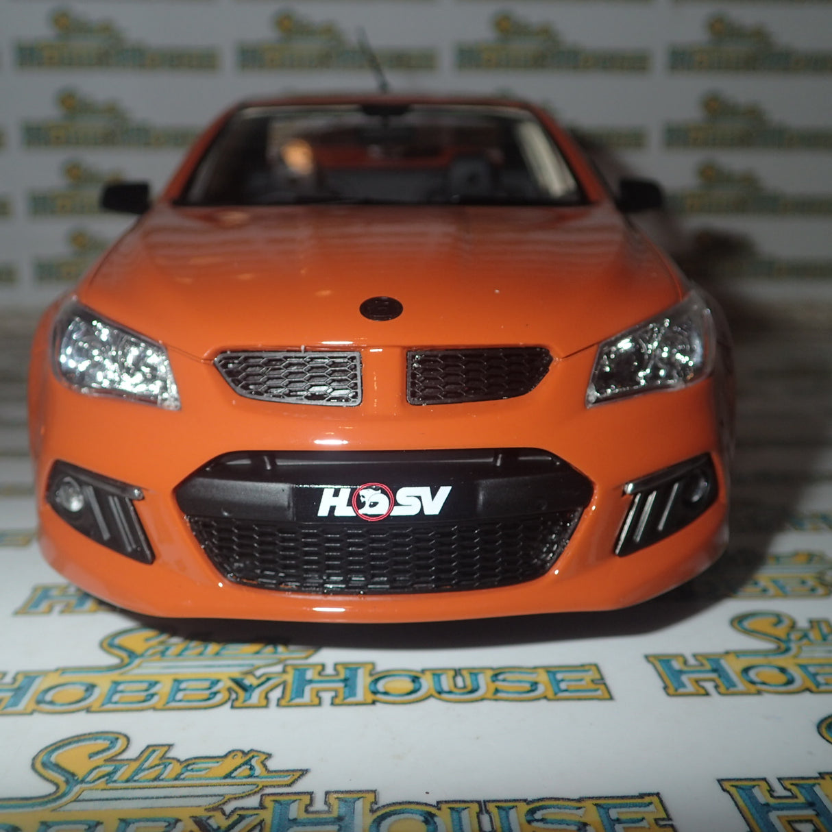 Apex Replicas AR81802 - 1/18 Scale Gen-F Maloo R8 2014 in Fantale Orange Scale Model Replica
