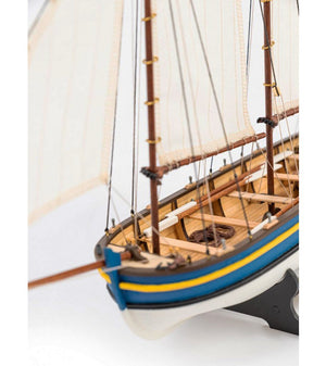 Artesania Latina ART-19005 - 1/50 Scale HMS Endeavour's Captain Longboat Wooden Ship Model